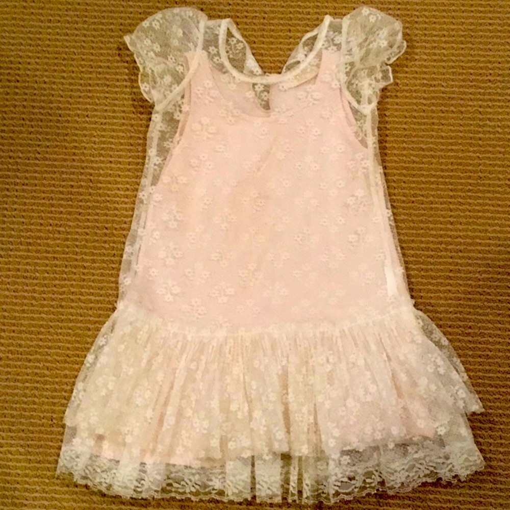MONNALISA FRENCH LACE DRESS . Gorgeous in pristine condition .